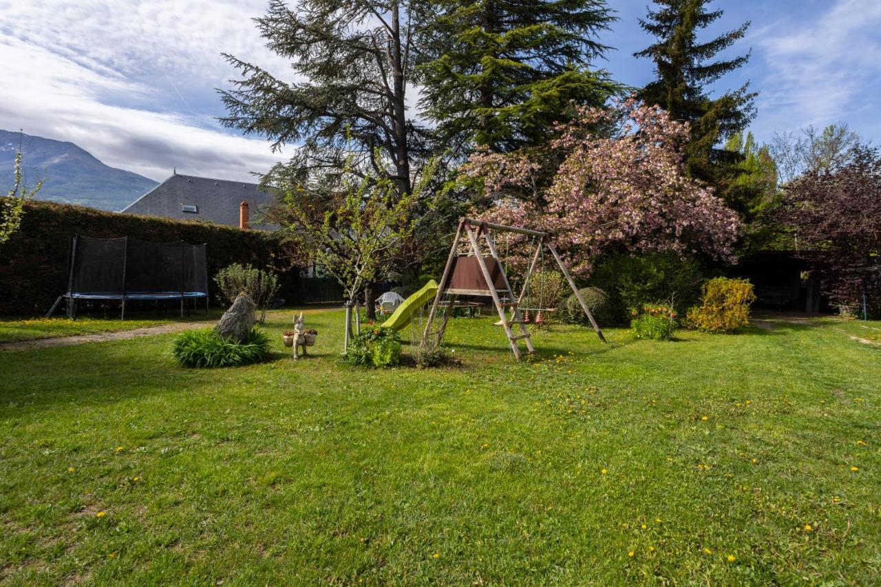 Vue Sur Les Montagnes Embrun Exterior foto